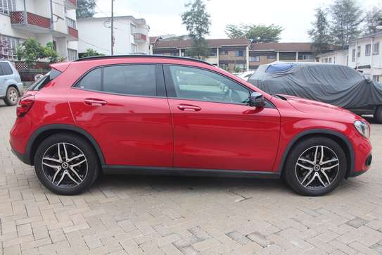 Mercedes Benz GLA 250 4matic  Harman Kardon 2019 60,000 Kms image 2