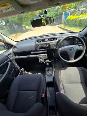 Toyota Hilux single cabin 4w image 2