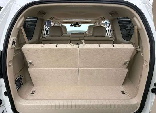 2021 Toyota land cruiser Prado TZG image 11