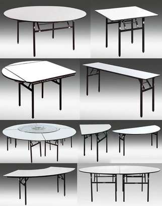 1.8 M Round Banquet Foldable Table image 2