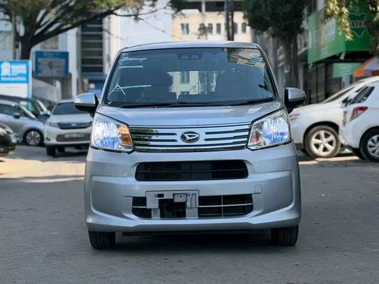 Daihatsu Move silver image 5