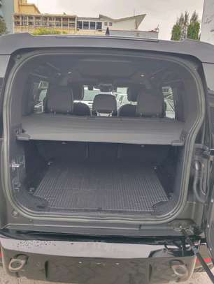 LAND ROVER DEFENDER 110s 2022MODEL DIESEL image 13