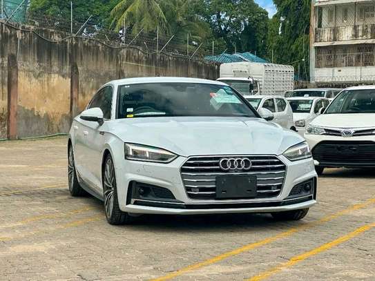 Audi A5 S-Line Quattro 2020 image 2