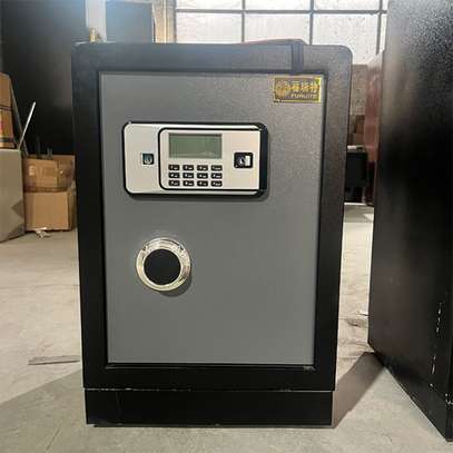 Fire Proof Safe : 55kg Fire Proof Safe In Ikonge image 6