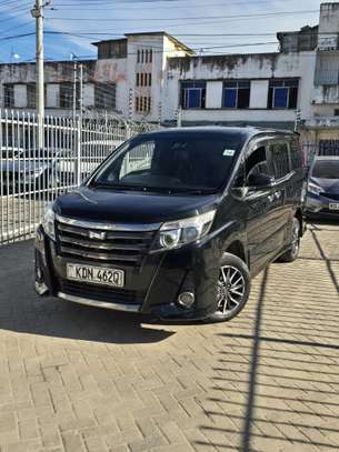 TOYOTA NOAH WXB 2016MODEL image 5