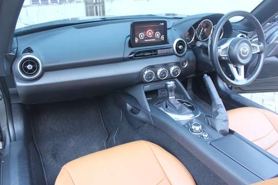 Mazda Roadster Skyactiv Convertible 2018 70,000 Kms image 7