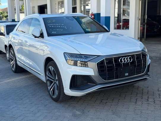 AUDI Q8 QUATTRO S LINE 2019 WHITE image 3