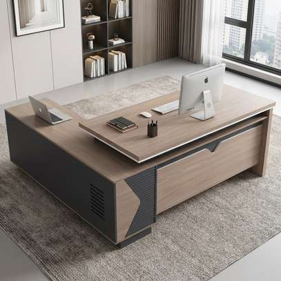 Executive Desks : 180cm Executive Managers Office Desk image 3