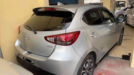 MAZDA DEMIO XDL PACKAGE 2018MODEL DIESEL image 2