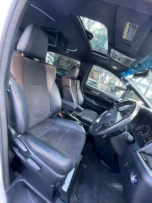 Toyota Alphard Sunroof 2017 image 6