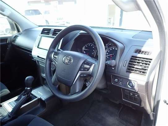 2021 TOYOTA LAND CRUISER PRADO TX image 13