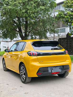 PEUGEOT 208 GT LINE 2019 image 2