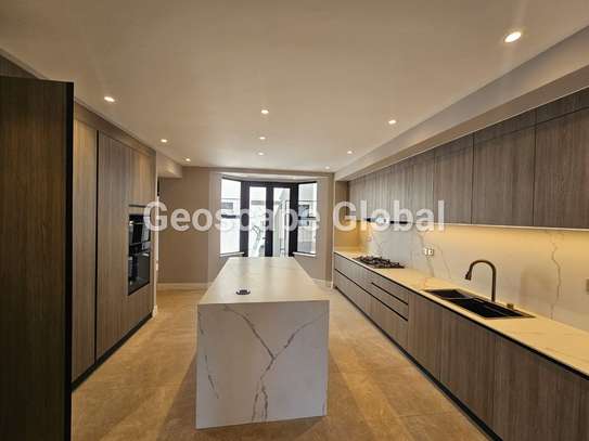 4 Bed Townhouse with En Suite in Runda image 11