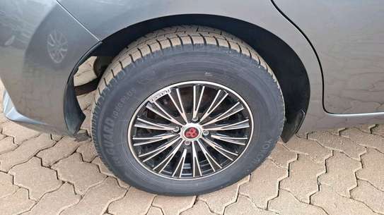 Nissan note image 5
