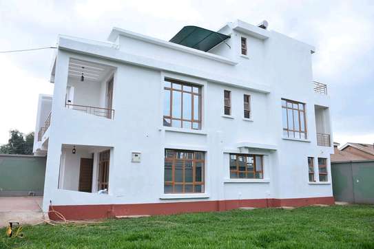 Mansion for sale image 15
