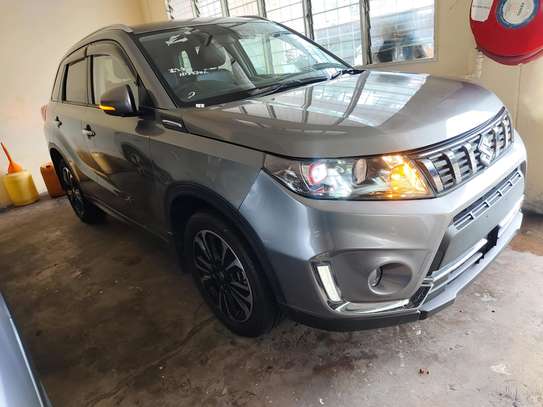 Suzuki Escudo 2018 All Grip image 3