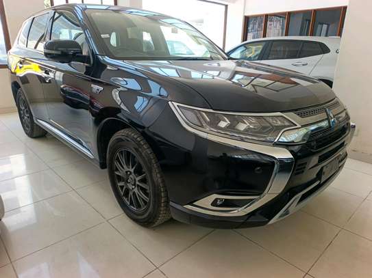 Mitsubishi RVR hybrid image 27