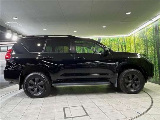 2021 TOYOTA LAND CRUISER PRADO TX image 8