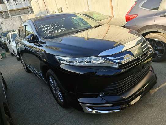 Toyota Harrier 2019 model hybrid image 2