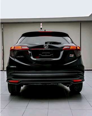 Honda Vezel Hybrid black 2019 image 7