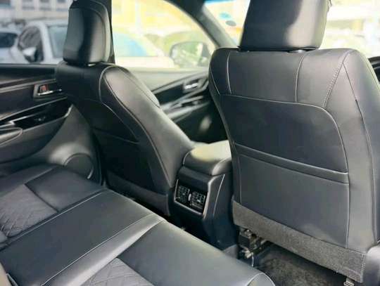 TOYOTA HARRIER 2020 MODEL NEW SHAPE BLACK image 12