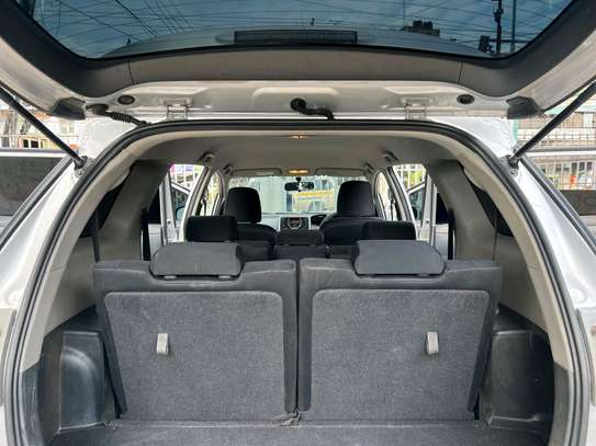 TOYOTA WISH 2010MODEL 7 SEATER image 6