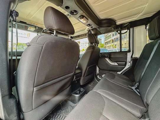 Jeep Wrangler sahara 2018 Silver image 6