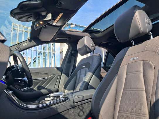 Mercedes  Benz E53 image 5