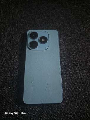 Tecno spark 20 image 1