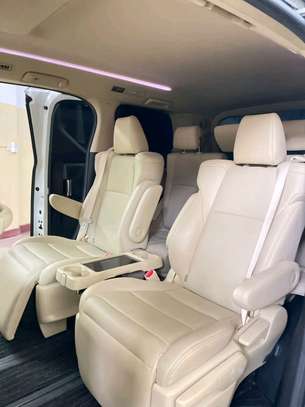 TOYOTA VELLIFIRE 2019MODEL VIP LUXURY image 3