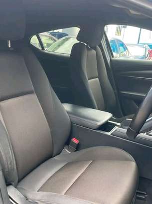 Madoa 3 hatchback petrol image 6