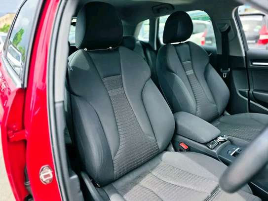 Audi A3 hatchback image 3