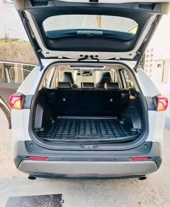 TOYOTA RAV4 G Z PACKAGE 2020MODEL SUNROOF image 12