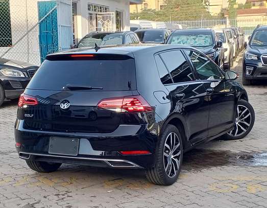 Volkswagen golf image 3