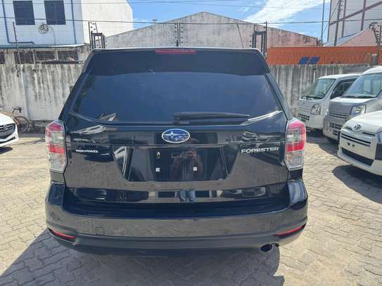 Subaru Forester sunroof image 10