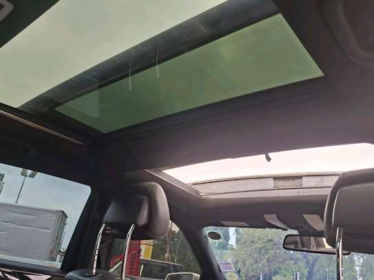 MERCEDES BENZ E250  Sunroof 2011 PETROL image 3