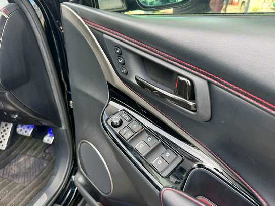Toyota harrier image 12