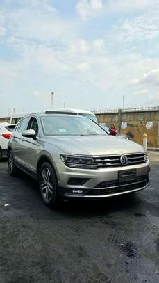 volkswagen tiguan sunroof image 3