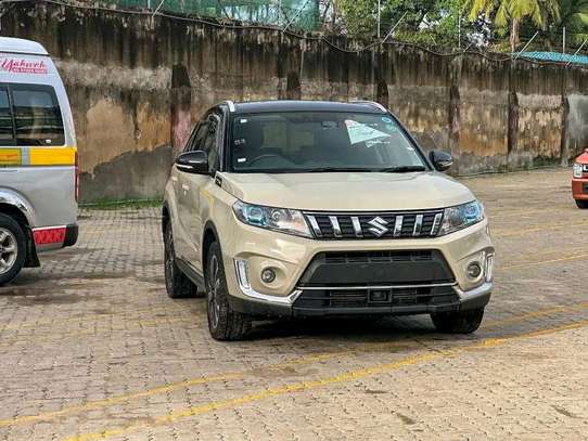 Suzuki escudo SUV 2019 4x4 image 3