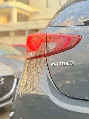 Mazda 2 petrol image 7