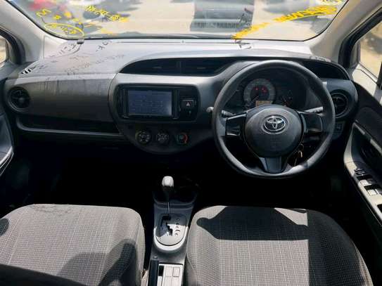 Toyota  vita 1000 image 6