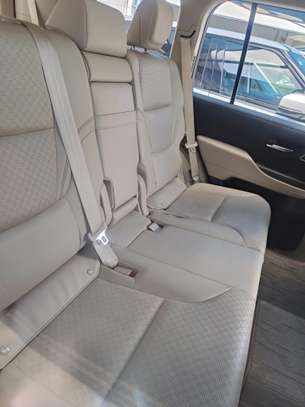 Toyota land Cruiser ZX petrol 2023 image 6