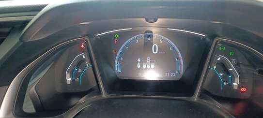 Honda civic Redwine AWD 2019 image 4
