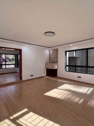 Luxury 8-Room, 5BR En-Suite Townhouse, Lavington image 2
