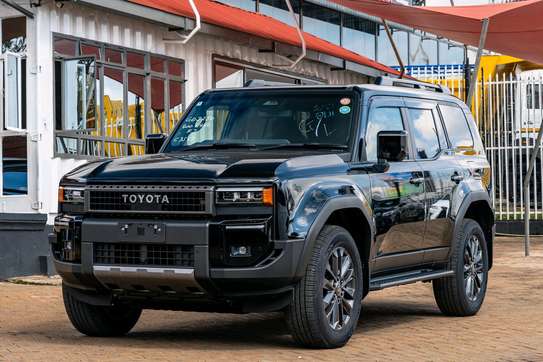 2024 Toyota landcruiser Prado  j250 ZX image 8
