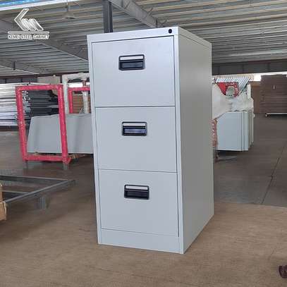 Office Cabinet: Steel 3 Drawer File Cabinet image 5