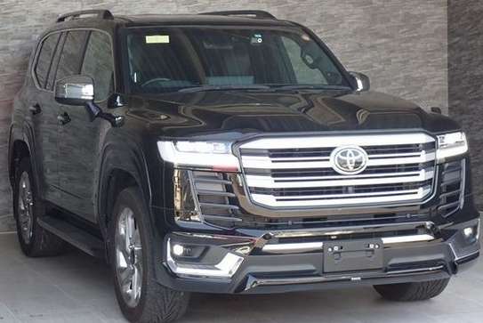 2023 TOYOTA LAND CRUISER ZX image 10