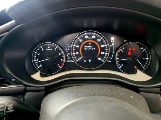 MAZDA AXELA SKYACTIV X image 9