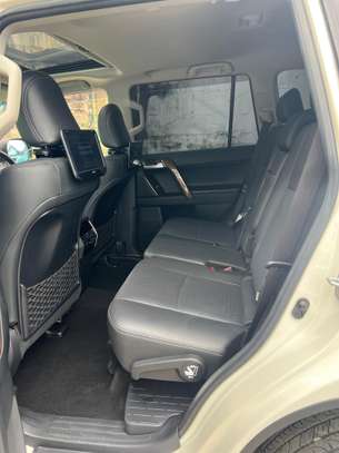 Toyota land Cruiser Prado TX-l diesel 2019 image 8