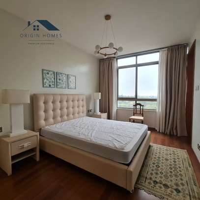 Furnished 3 Bed Apartment with En Suite at Parklands Road image 9